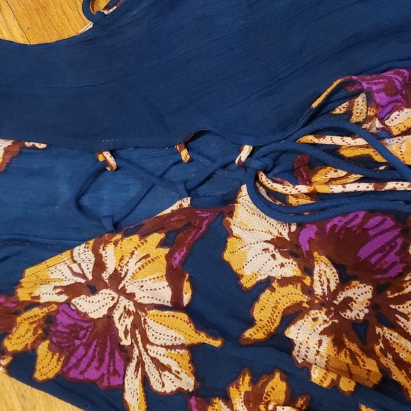 044 FREE PEOPLE Dress - Picture 8 of 14